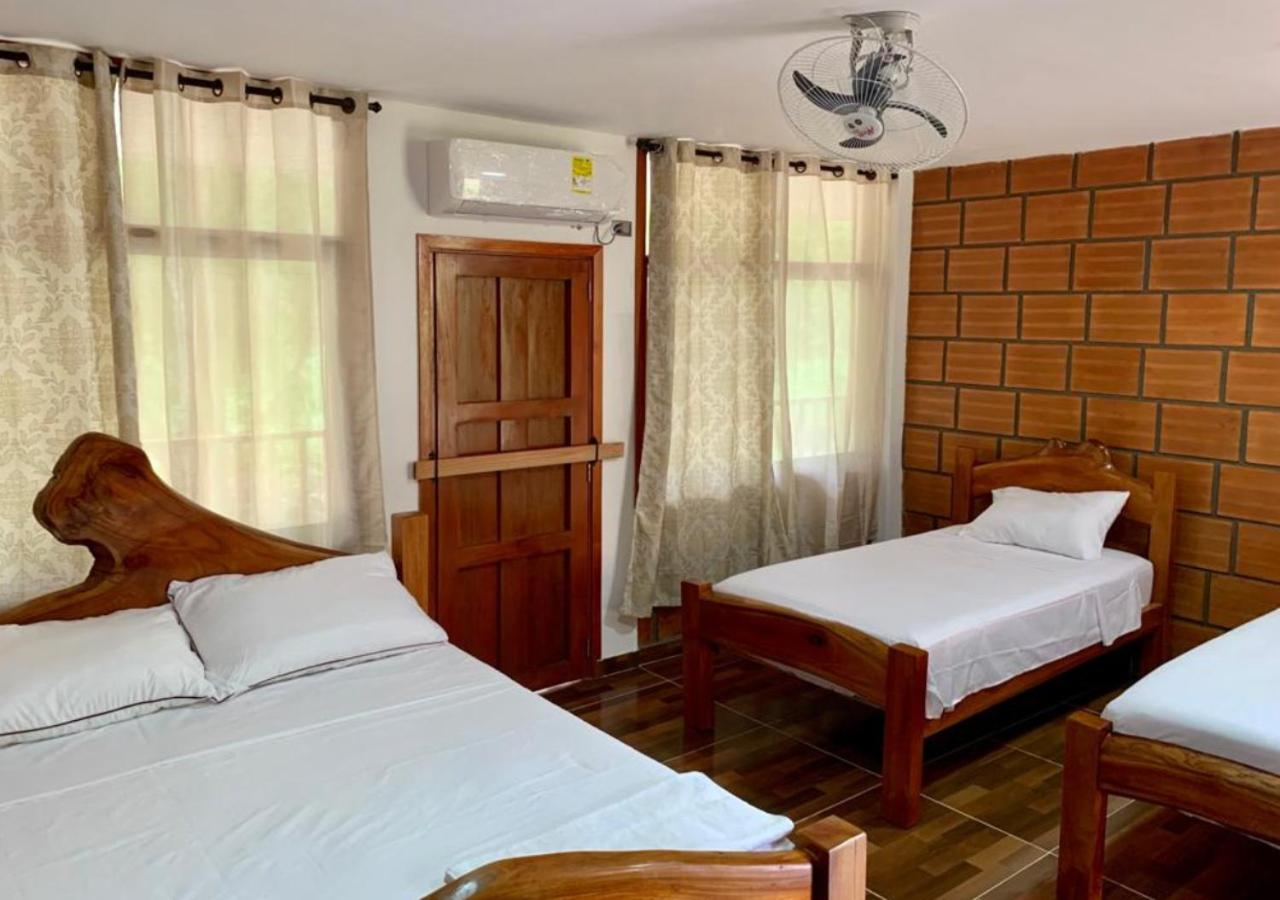 Arca Tayrona Restaurant & Hostal ลอสนารานฆอส ภายนอก รูปภาพ