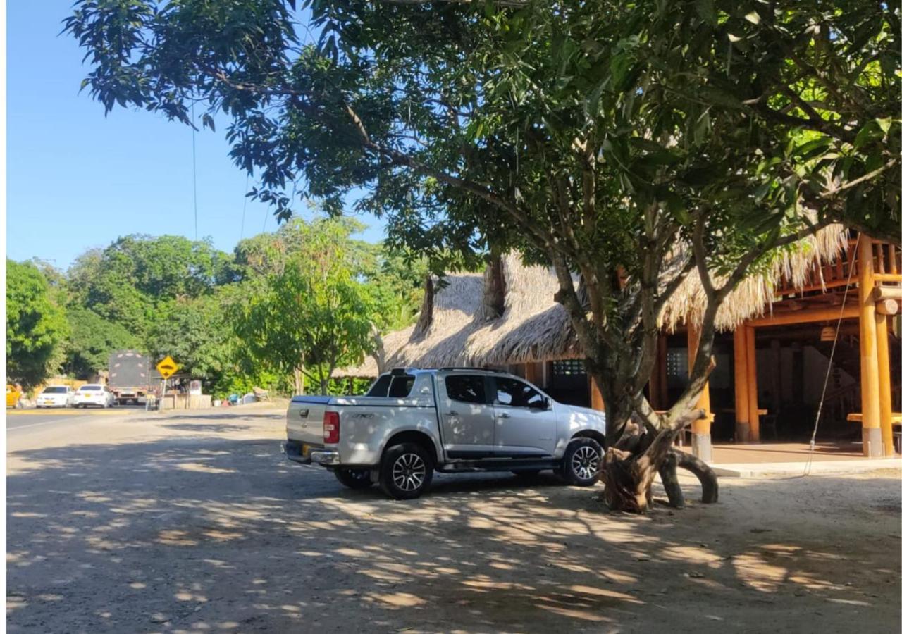 Arca Tayrona Restaurant & Hostal ลอสนารานฆอส ภายนอก รูปภาพ