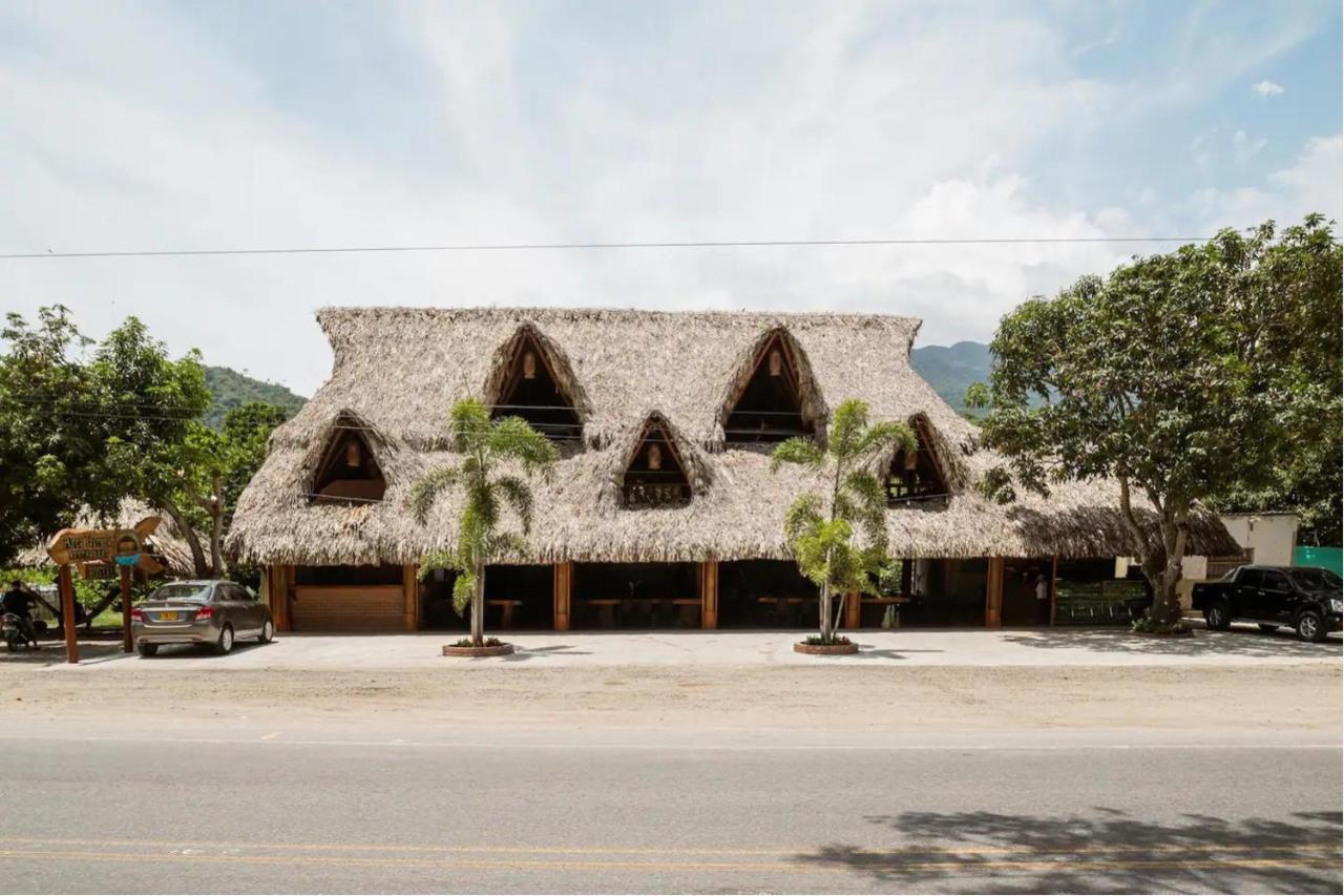 Arca Tayrona Restaurant & Hostal ลอสนารานฆอส ภายนอก รูปภาพ