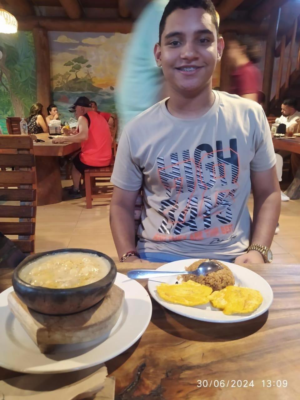 Arca Tayrona Restaurant & Hostal ลอสนารานฆอส ภายนอก รูปภาพ