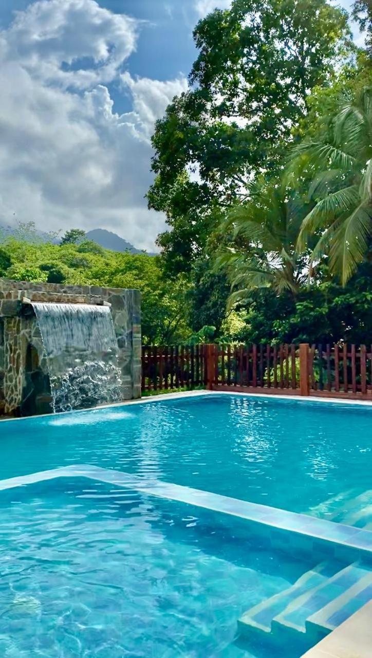 Arca Tayrona Restaurant & Hostal ลอสนารานฆอส ภายนอก รูปภาพ